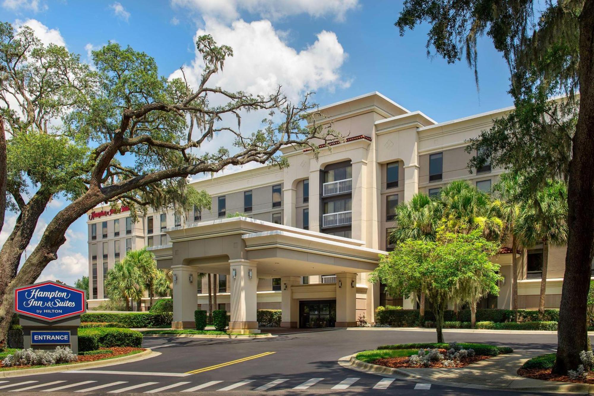 Hampton Inn & Suites At Lake Mary Colonial Townpark Exterior photo